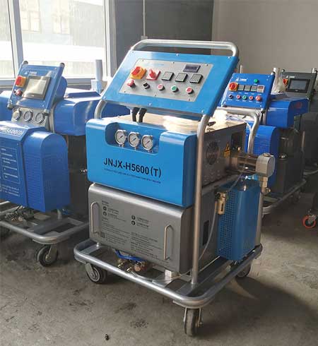 濟(jì)南聚脲噴涂機(jī) 工藝雕塑防護(hù)噴涂(圖1) H5600T濟(jì)南聚脲噴涂機(jī)