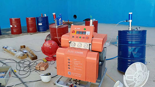 H5600聚脲噴涂機(jī)